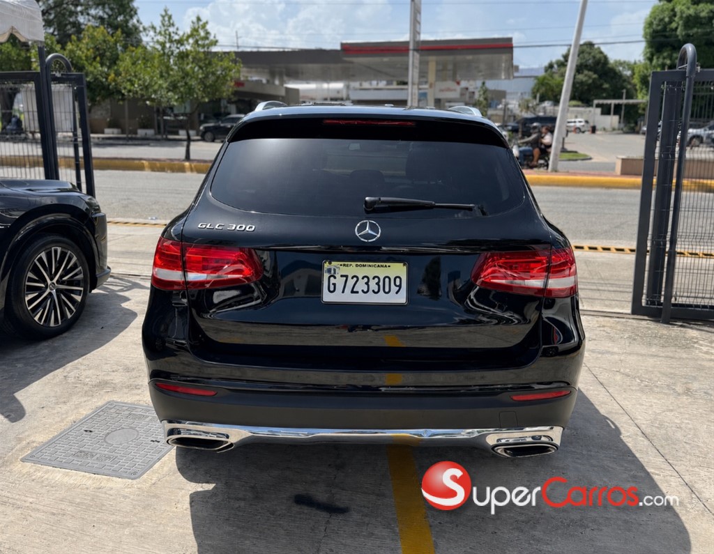 2018 Mercedes-Benz Clase GLC 300 — foto 3 / 9