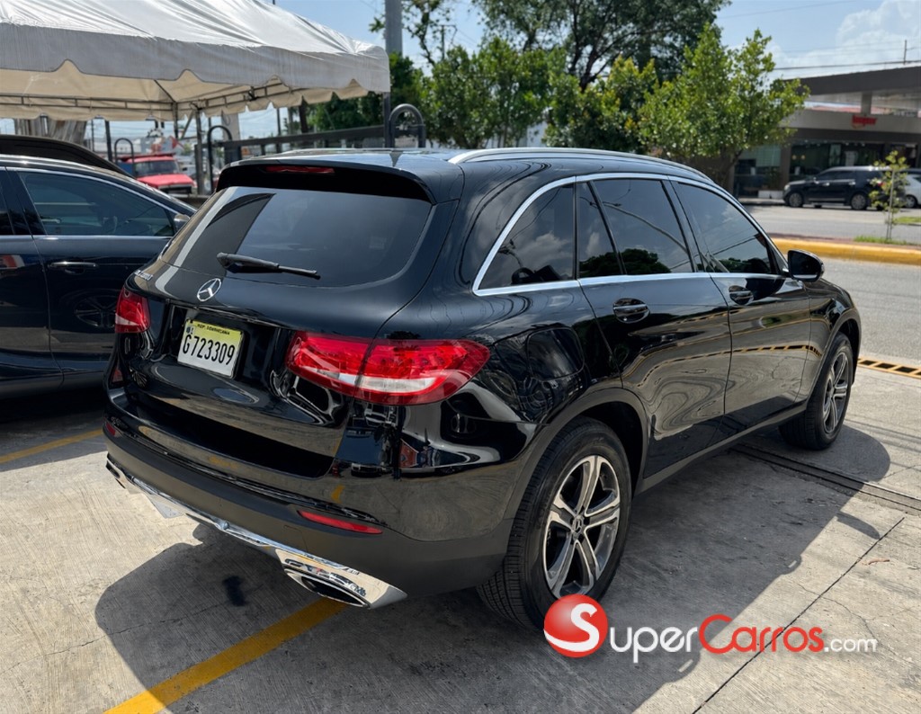 2018 Mercedes-Benz Clase GLC 300 — foto 4 / 9