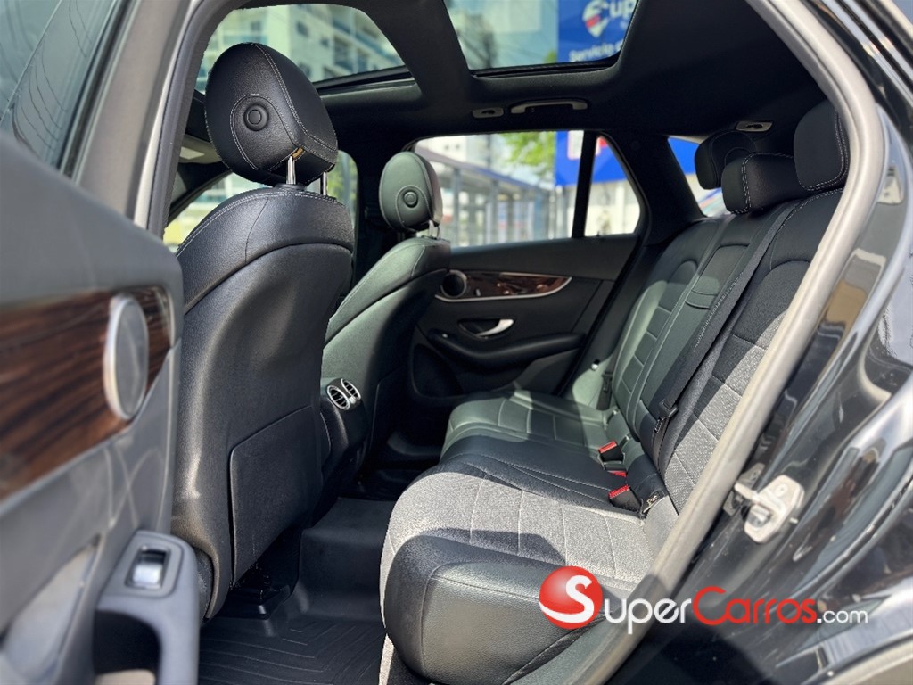 2018 Mercedes-Benz Clase GLC 300 — foto 8 / 9