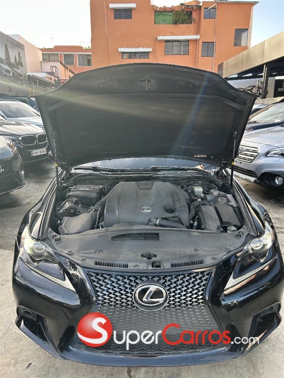 2015 Lexus IS 250 — foto 8 / 11