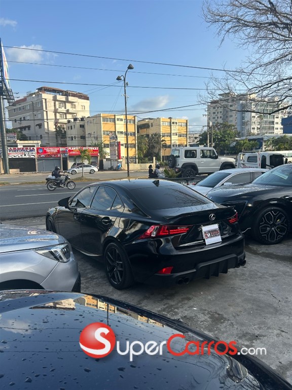 2015 Lexus IS 250 — foto 11 / 11