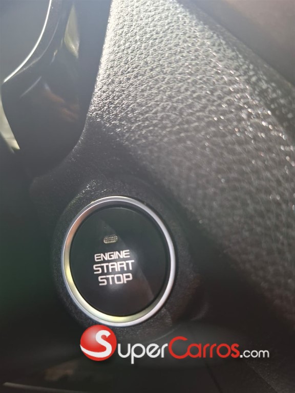 2025 Isuzu DMAX LSE — foto 9 / 10
