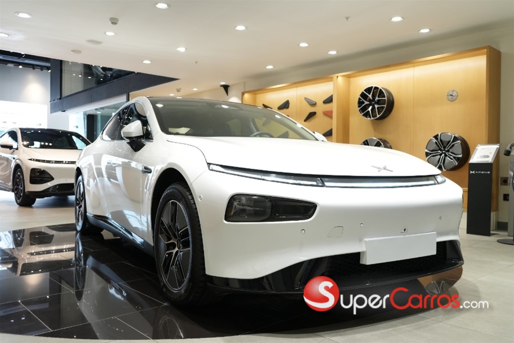 2024 Xpeng P7i RWD Long Range — foto 2 / 9
