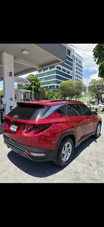 2024 Hyundai Tucson S — foto 4 / 8