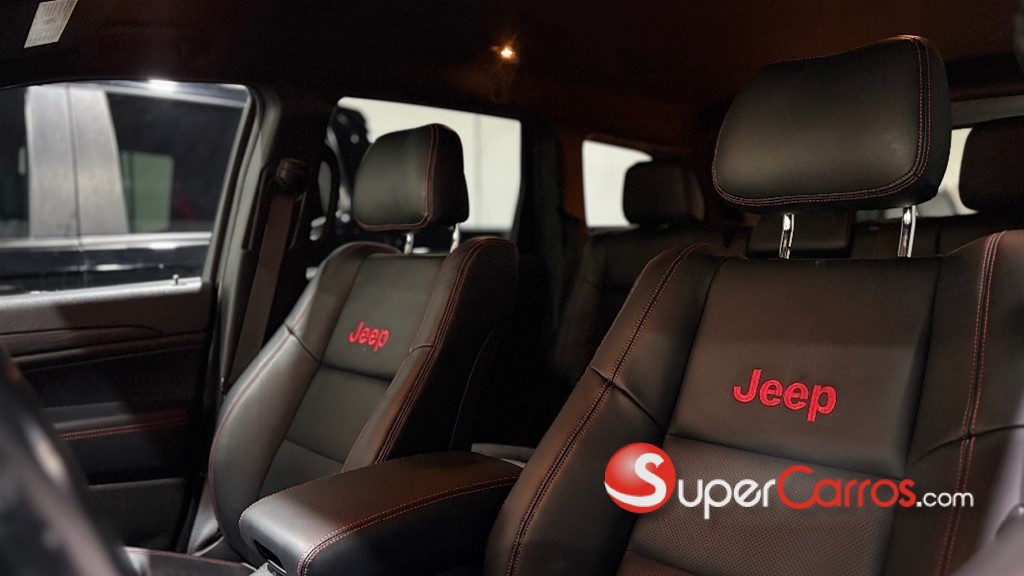 2021 Jeep Grand Cherokee Laredo 4x4 — foto 11 / 11