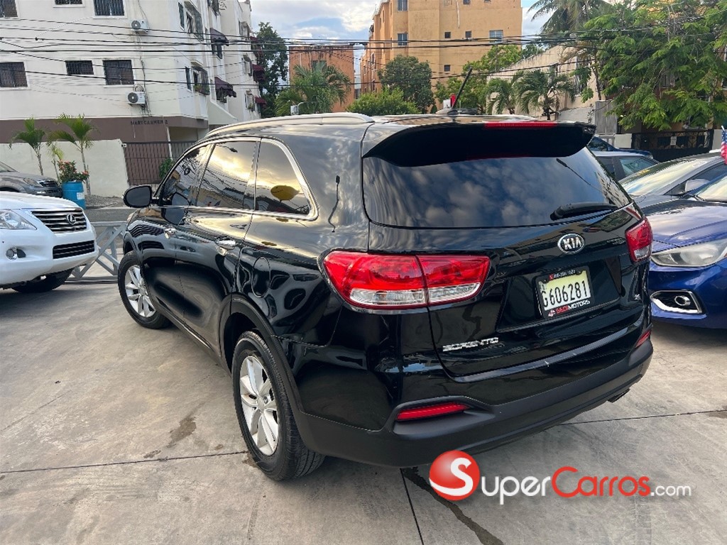 2017 Kia Sorento LX — foto 7 / 10