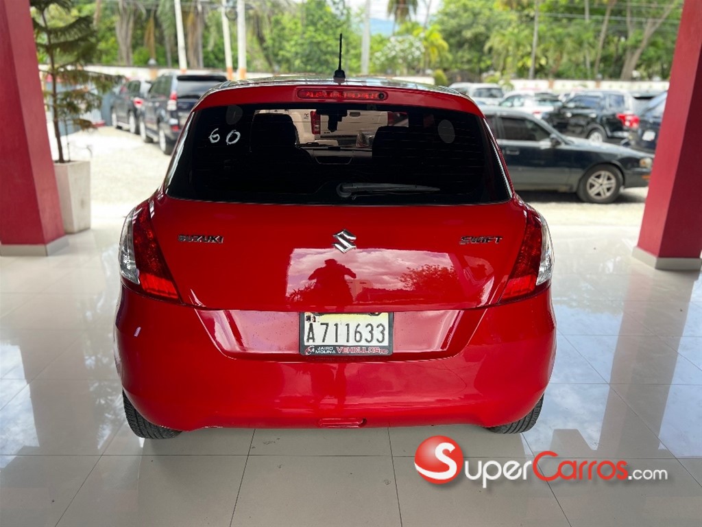 2017 Suzuki Swift — foto 8 / 11