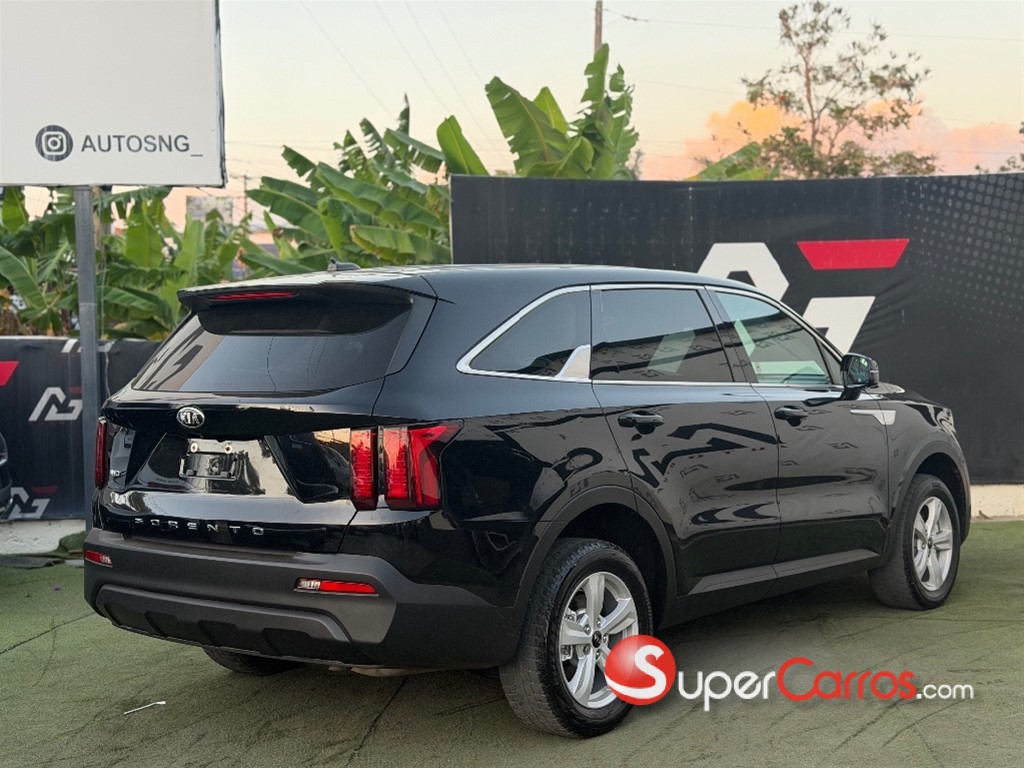 2021 Kia Sorento LX — foto 6 / 11