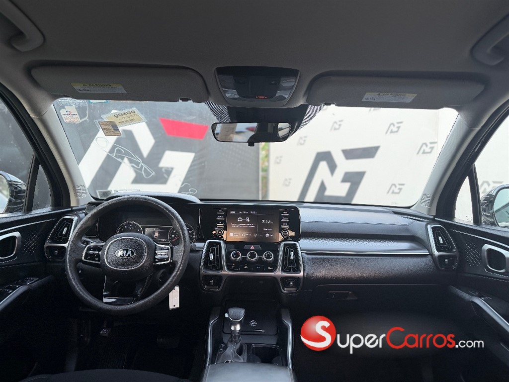 2021 Kia Sorento LX — foto 11 / 11