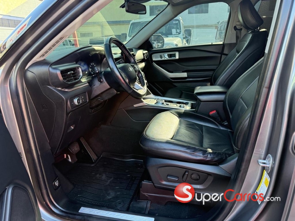 2021 Ford Explorer Limited — foto 8 / 11