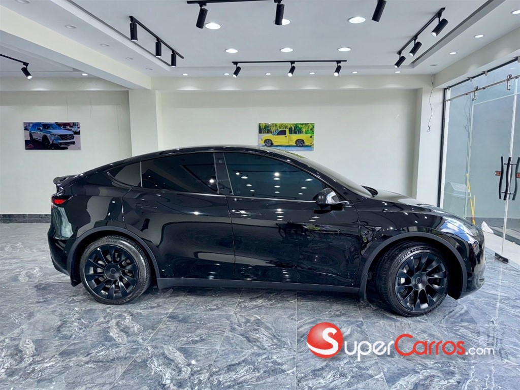 2022 Tesla Model Y — foto 4 / 12