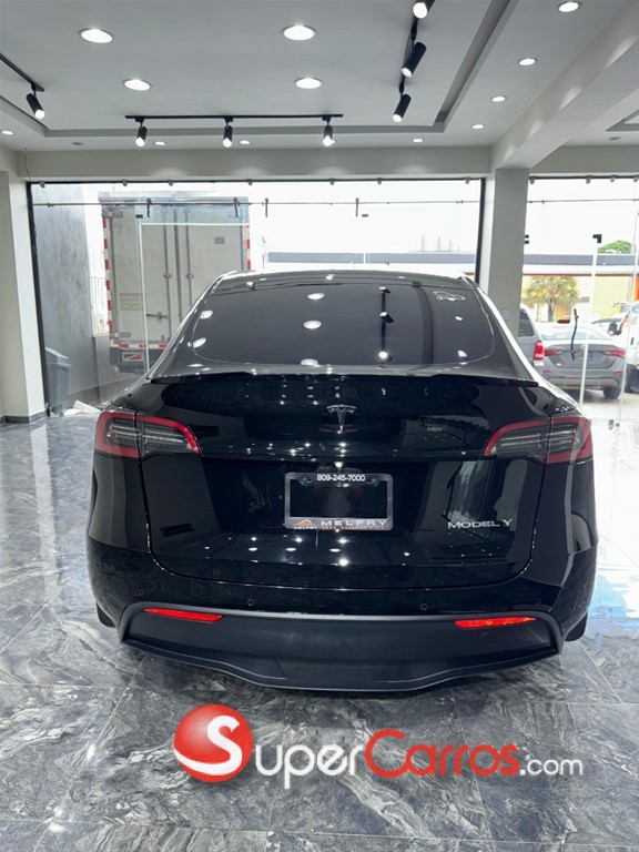 2022 Tesla Model Y — foto 7 / 12