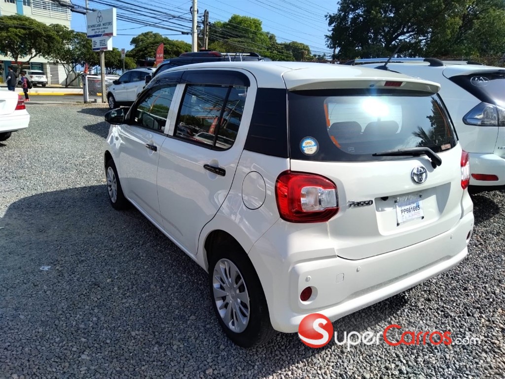 2021 Toyota Passo — foto 7 / 9
