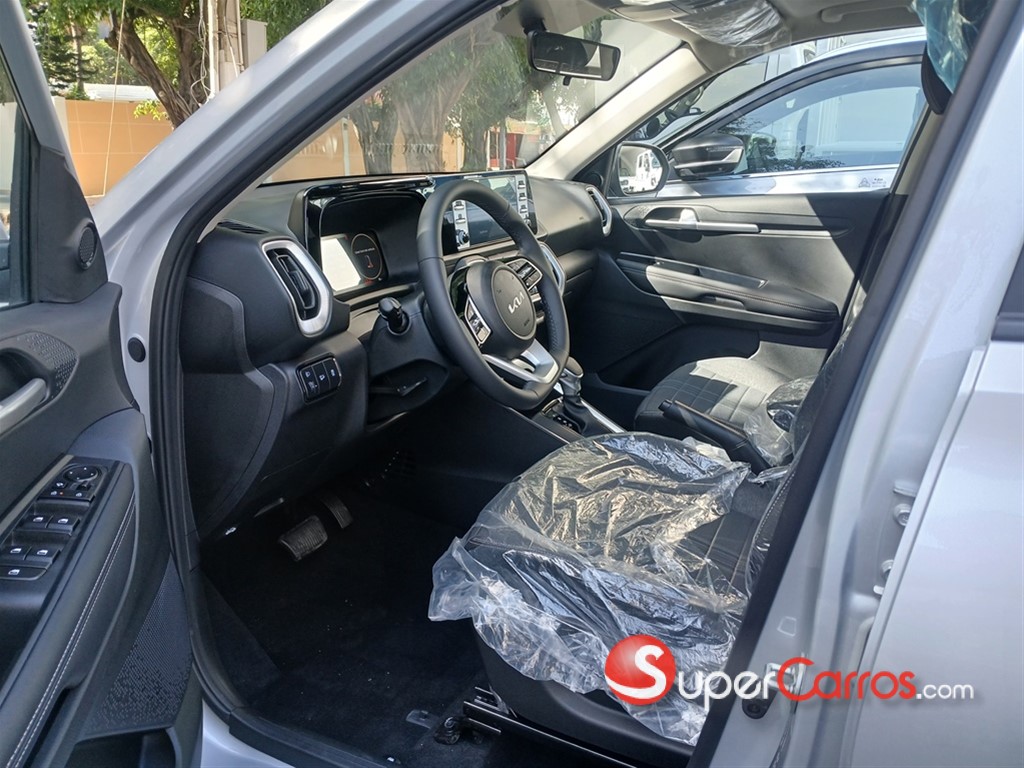 2027 Kia Sonet FULL — foto 4 / 12