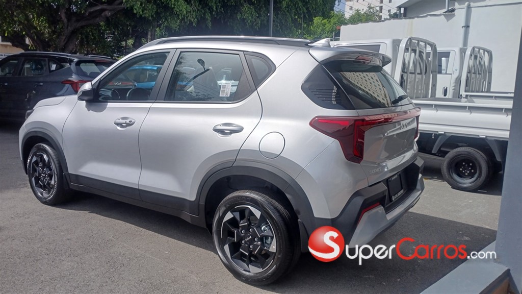 2027 Kia Sonet FULL — foto 11 / 12