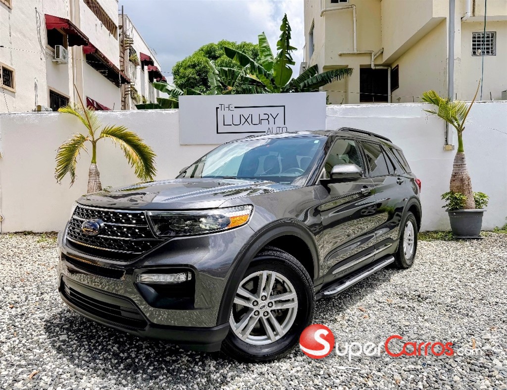 2020 Ford Explorer XLT 4WD