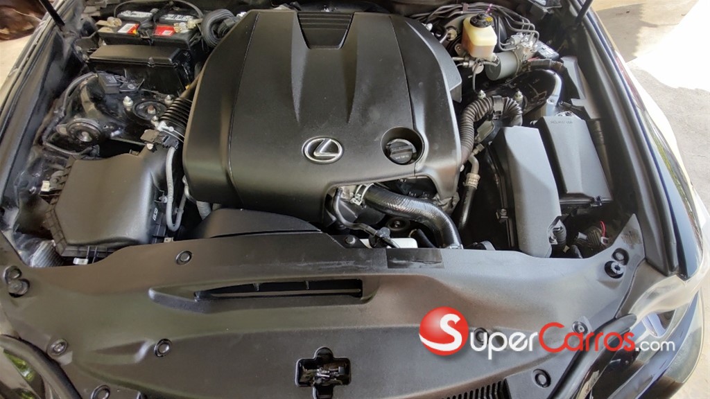 2014 Lexus IS 250 — foto 3 / 9