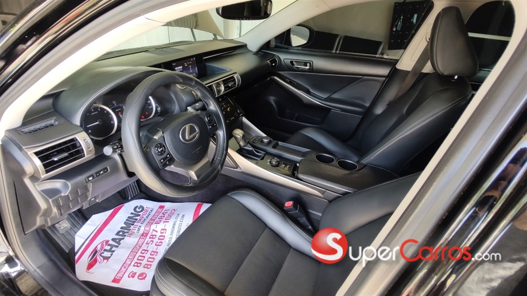 2014 Lexus IS 250 — foto 5 / 9
