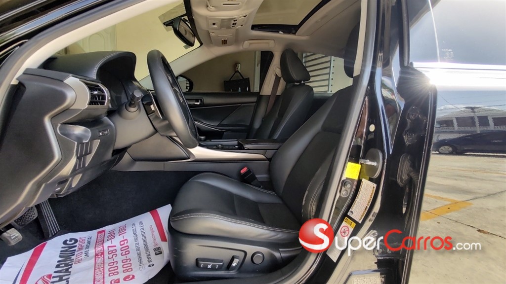 2014 Lexus IS 250 — foto 6 / 9