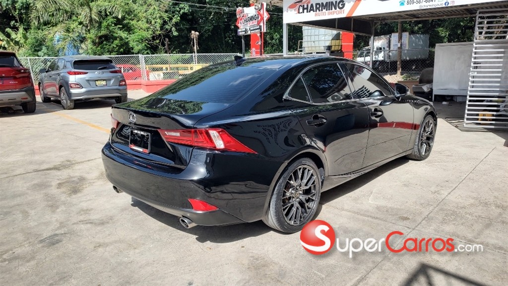 2014 Lexus IS 250 — foto 7 / 9