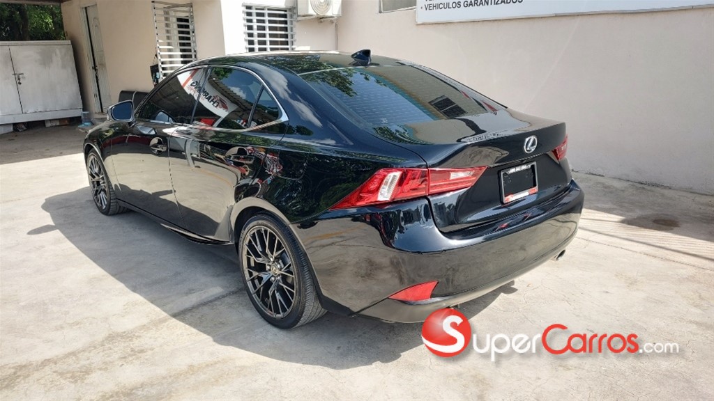 2014 Lexus IS 250 — foto 8 / 9