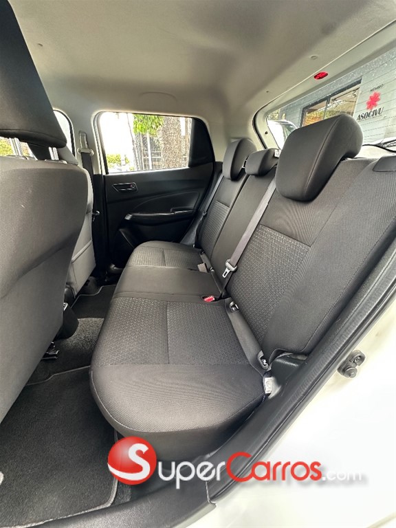 2024 Suzuki Swift GLI — foto 7 / 11