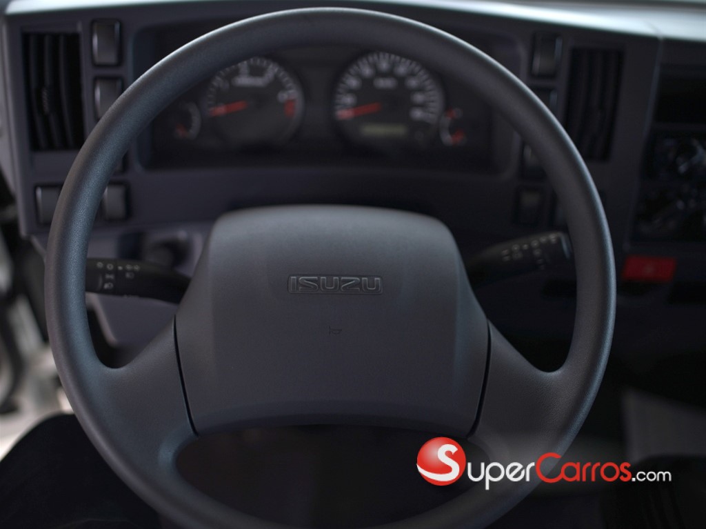 2026 Isuzu QMR 12 Pies — foto 5 / 9