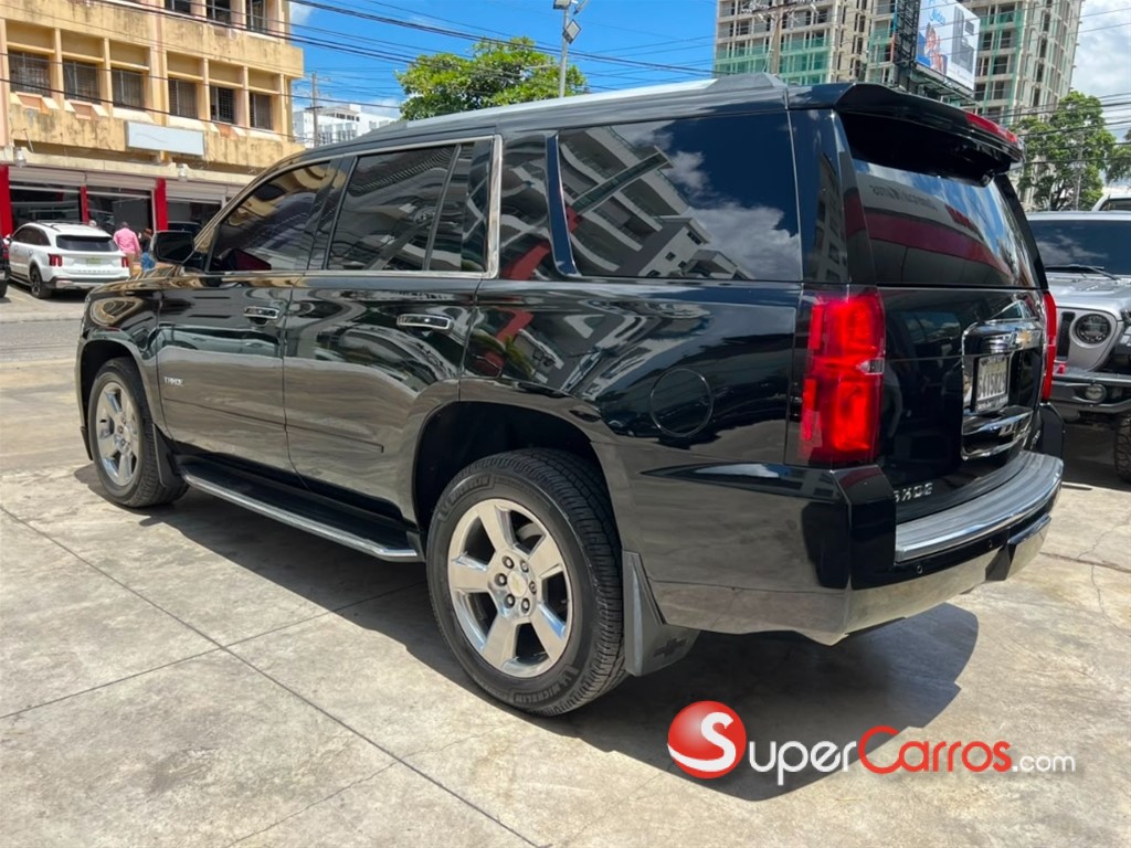 2017 Chevrolet Tahoe Premier — foto 7 / 9