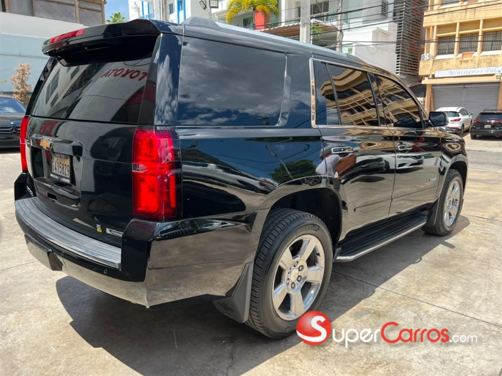 2017 Chevrolet Tahoe Premier — foto 8 / 9