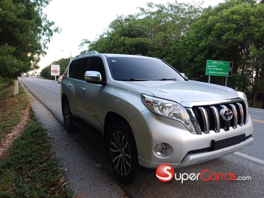 2017 Toyota Land Cruiser Prado TXL — foto 4 / 10
