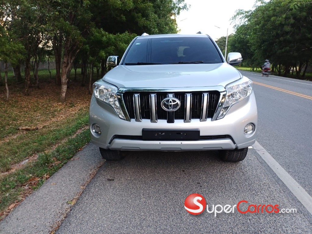 2017 Toyota Land Cruiser Prado TXL — foto 5 / 10