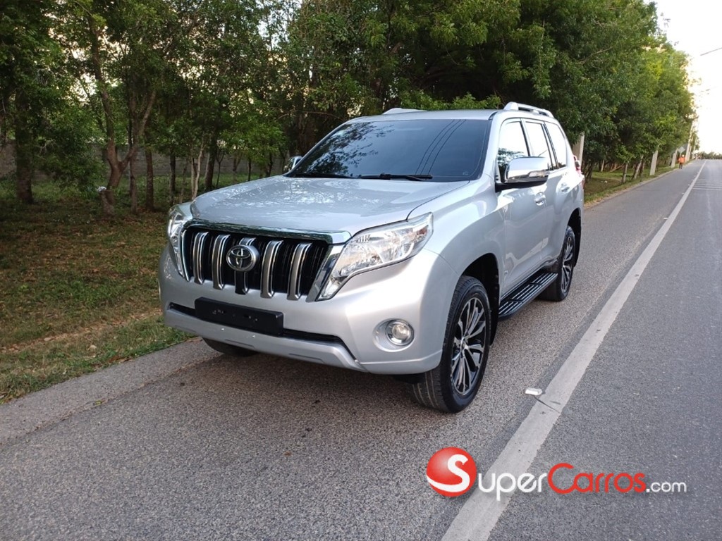 2017 Toyota Land Cruiser Prado TXL — foto 6 / 10