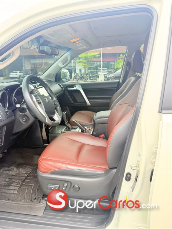 2017 Toyota Land Cruiser Prado VXL — foto 3 / 12