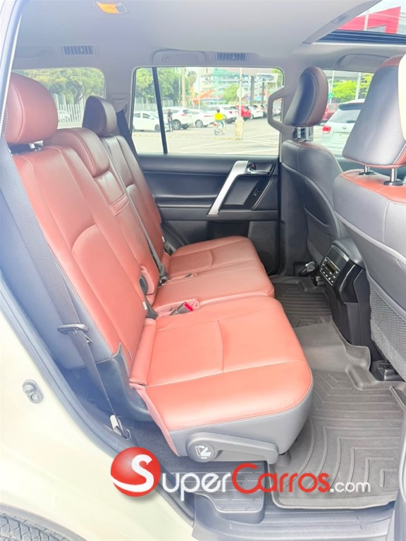 2017 Toyota Land Cruiser Prado VXL — foto 5 / 12