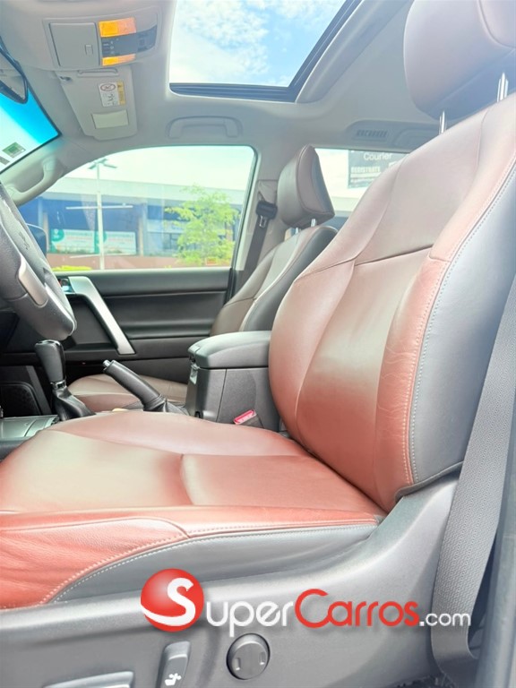 2017 Toyota Land Cruiser Prado VXL — foto 12 / 12