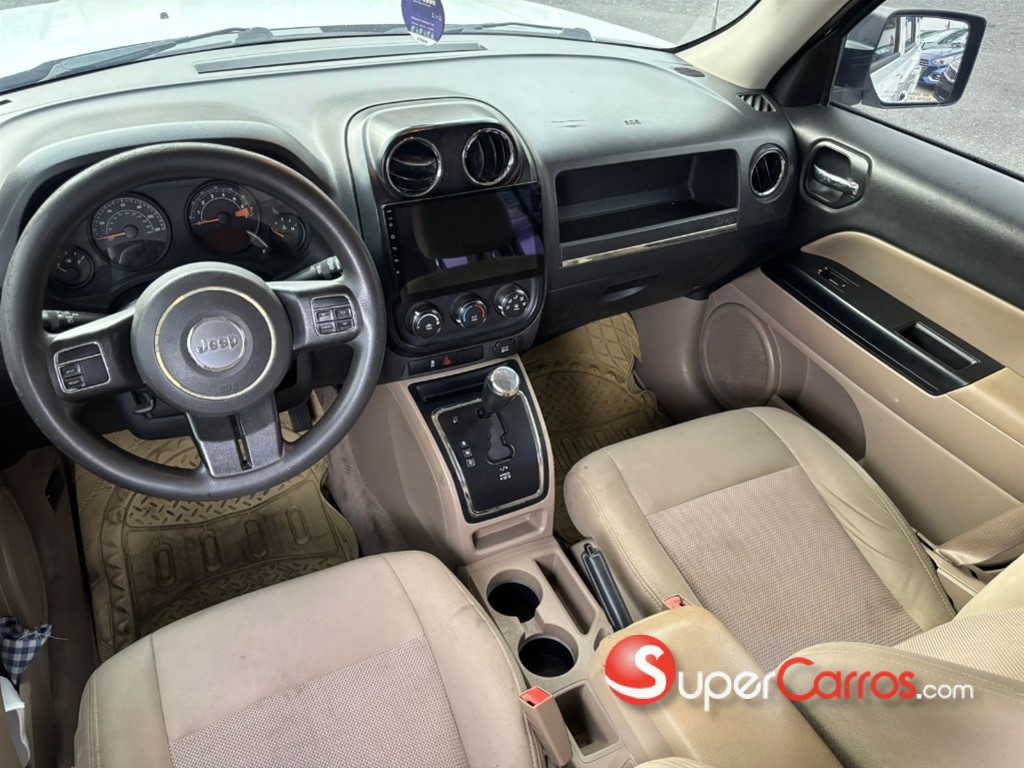 2015 Jeep Patriot — foto 10 / 11