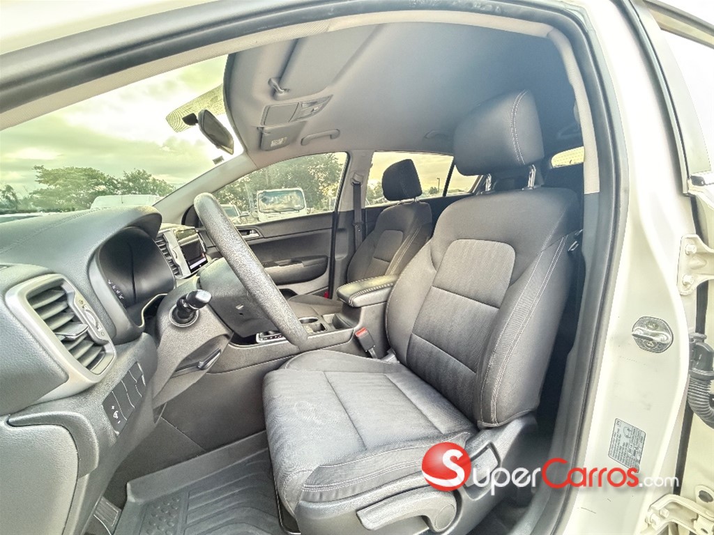 2018 Kia Sportage LX — foto 7 / 10