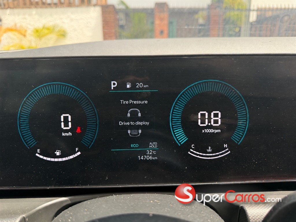 2025 Hyundai Tucson — foto 2 / 10
