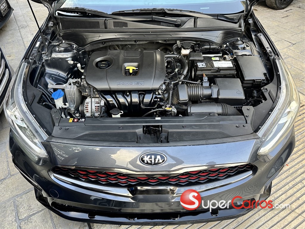 2020 Kia Forte GT Line — foto 12 / 12