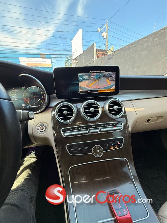 2021 Mercedes-Benz Clase C 300 Luxury — foto 9 / 12