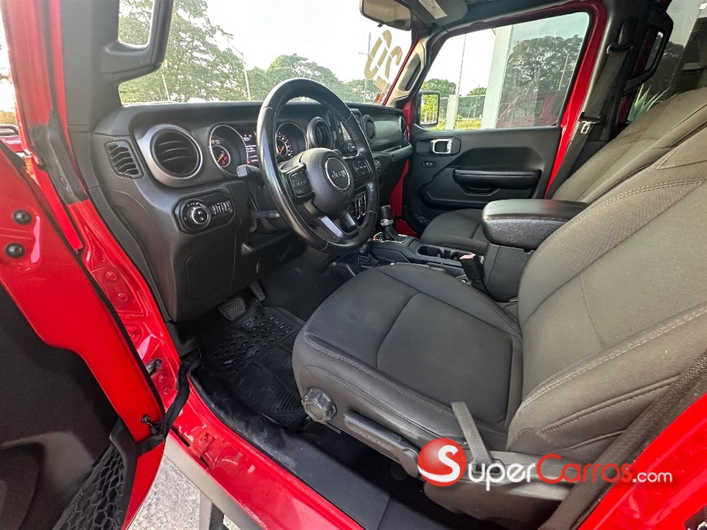 2020 Jeep Gladiator — foto 7 / 10