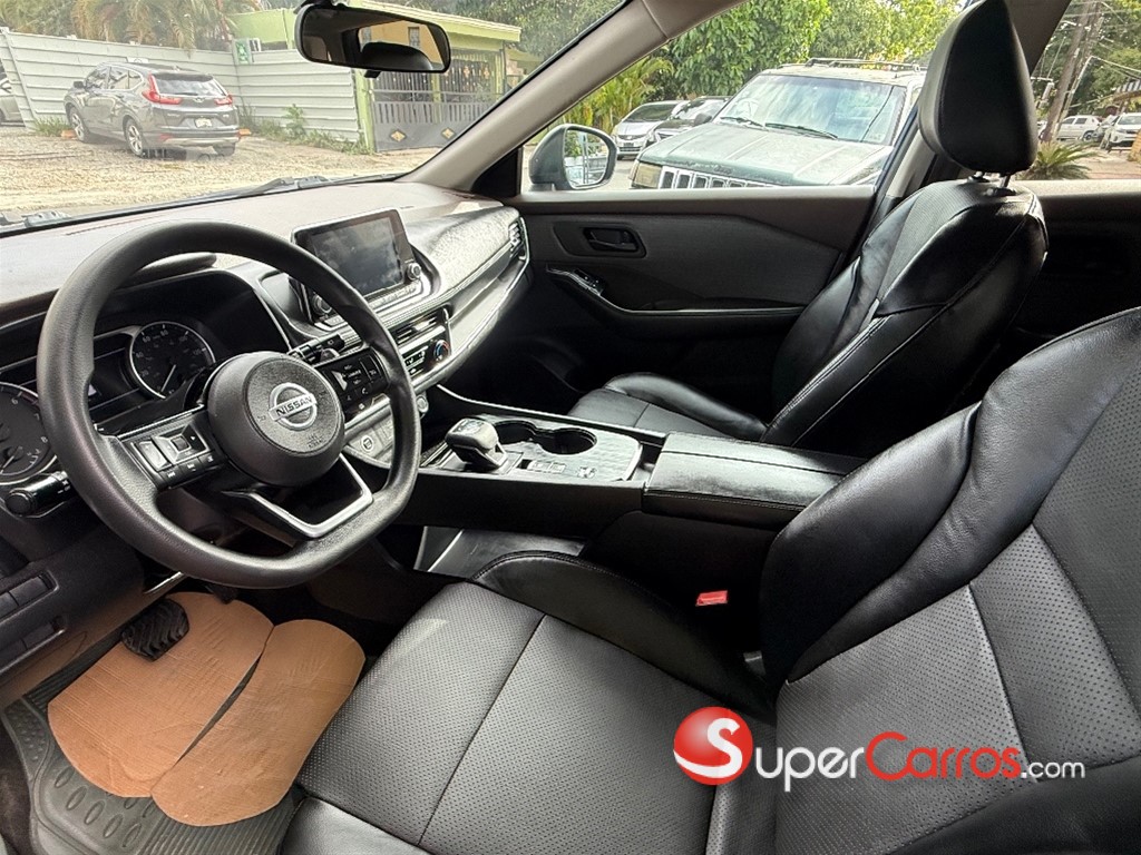 2021 Nissan Rogue — foto 11 / 12