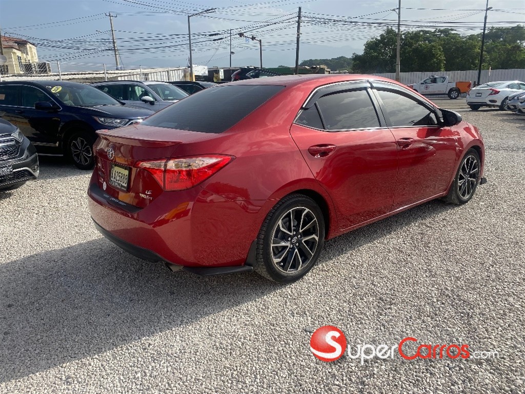 2019 Toyota Corolla LE — foto 6 / 10