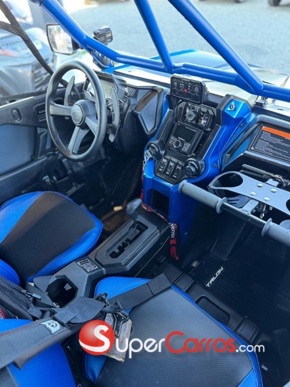 2023 Honda Talon 1000R — foto 5 / 9