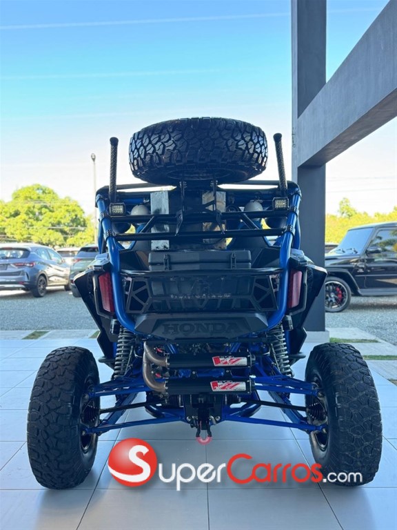 2023 Honda Talon 1000R — foto 6 / 9