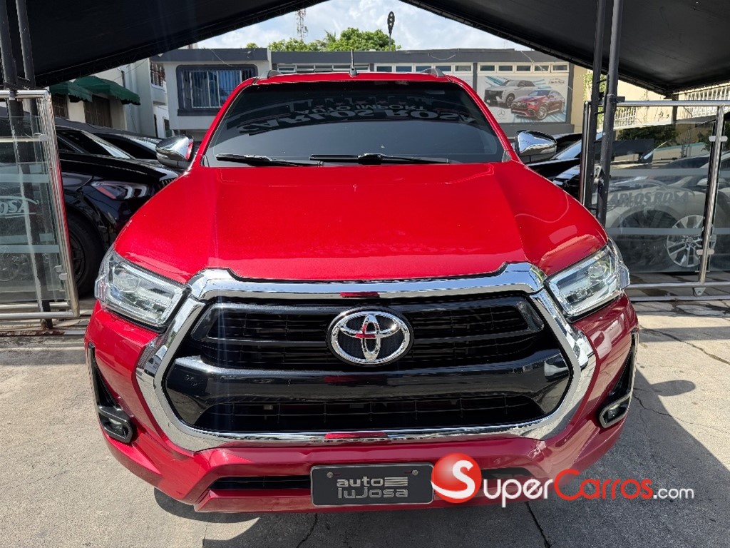 2023 Toyota Hilux SRV — foto 2 / 10