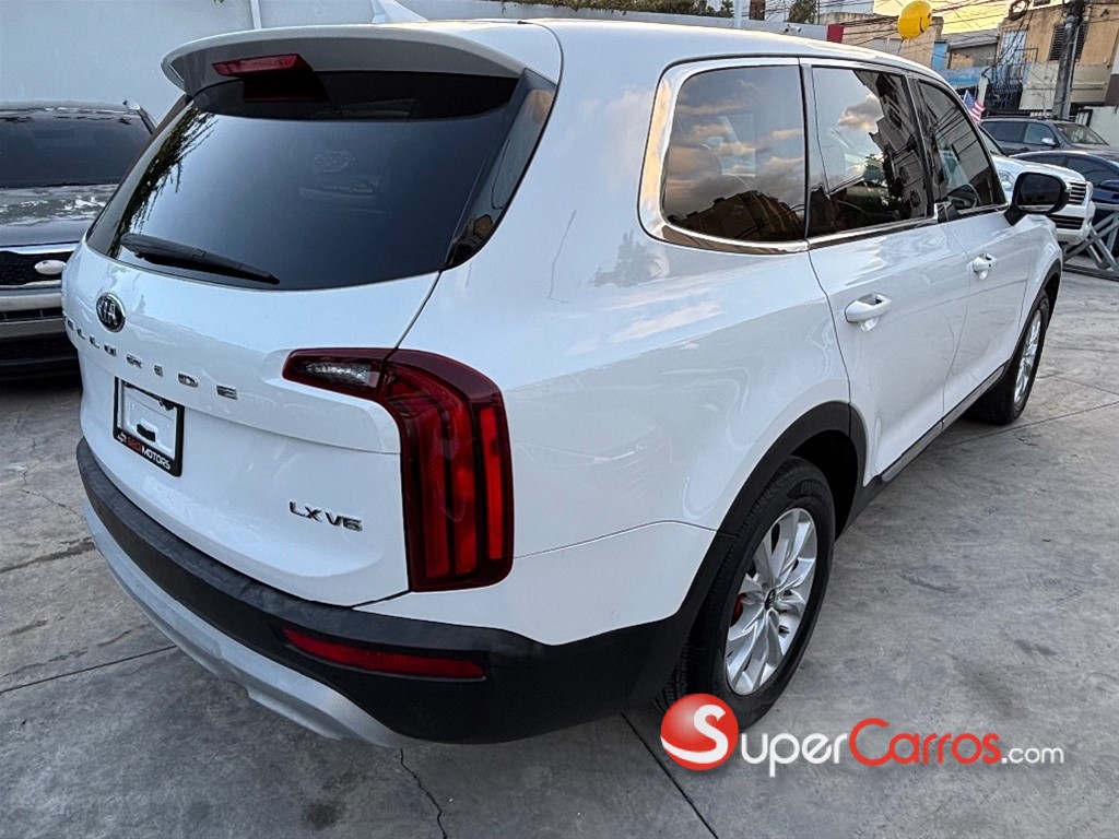 2020 Kia Telluride LX — foto 6 / 12