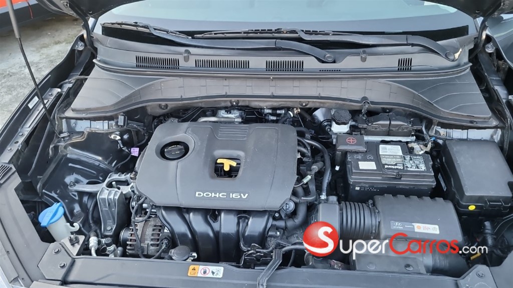 2021 Hyundai KONA — foto 8 / 12