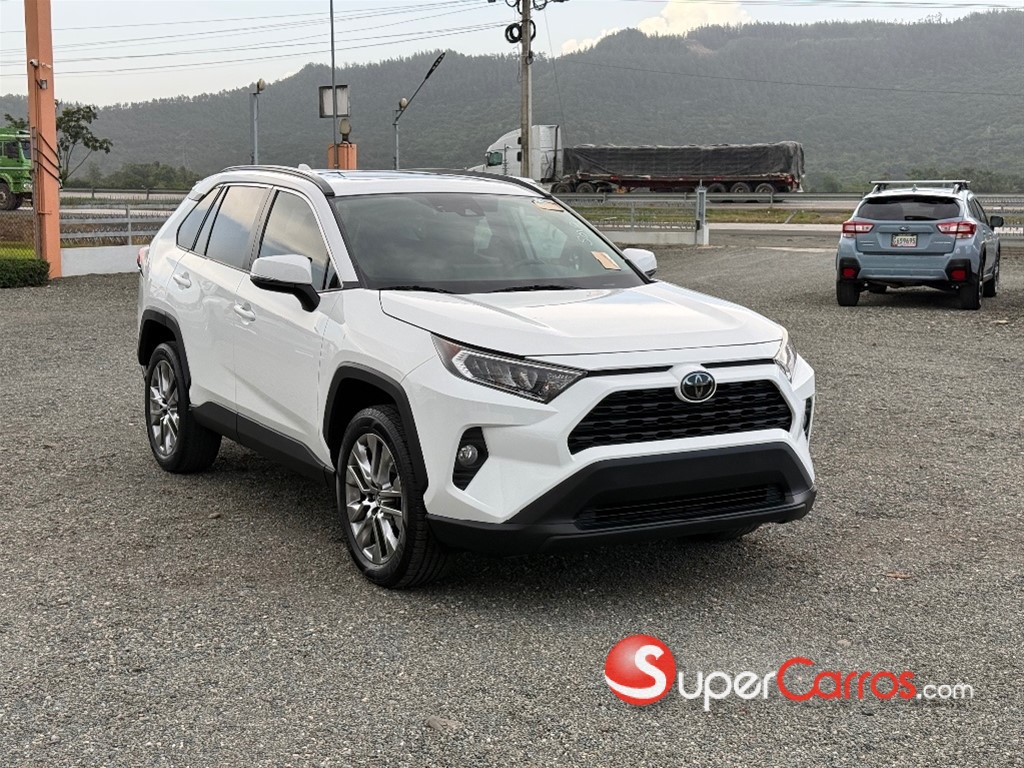 2020 Toyota RAV4 XLE Premium — foto 2 / 12