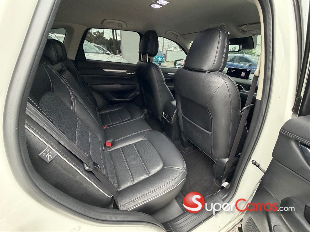 2025 Mazda CX-5 GS — foto 8 / 12